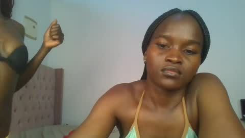 Snapshot of hot_petite12 chatting on June 27, 12:22 pm Petite online show from June 27, 12:22 pm