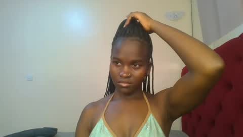 Snapshot of hot_petite12 chatting on July 9, 5:06 pm Petite online show from July 9, 5:06 pm