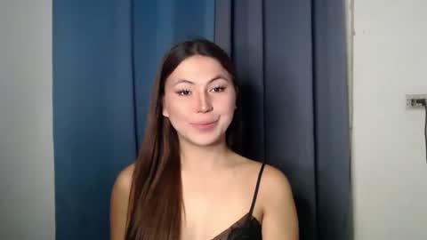 Nikki  online show from March 24, 6:02 pm