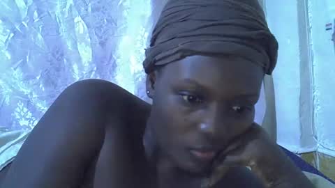 RAYLAH online show from March 25, 5:30 pm