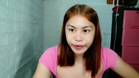 Selena online show from April 12, 8:41 am