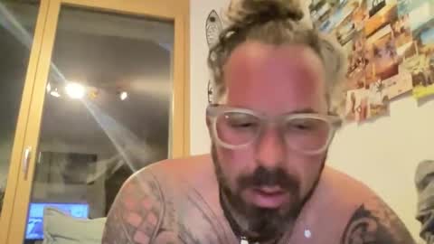 letmedoo2 online show from October 13, 5:13 pm