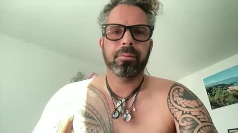 letmedoo2 online show from November 28, 9:56 am