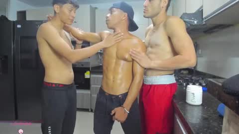 Vanesa Oliver and Andrew online show from September 27, 11:10 pm