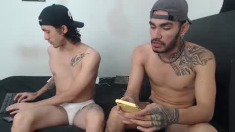 Hot Sharks   online show from January 18, 6:56 am