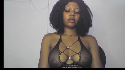 Stella online show from September 23, 3:04 pm