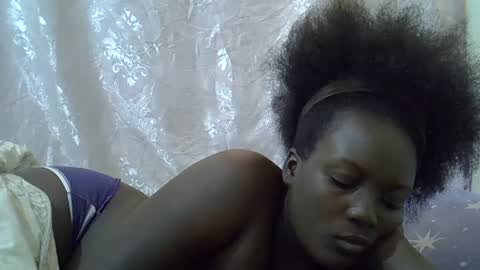 hot_zelinda online show from June 16, 11:57 am
