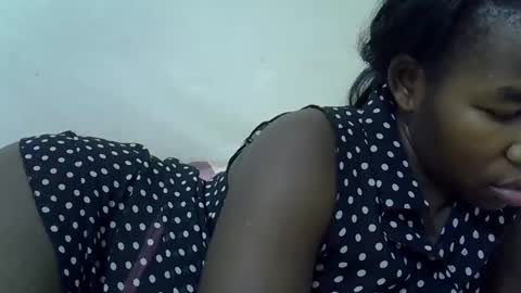 Snapshot of hotagrace chatting on September 19, 9:59 pm hotagrace online show from September 19, 9:59 pm