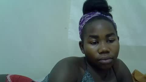 Snapshot of hotagrace chatting on September 23, 7:28 pm hotagrace online show from September 23, 7:28 pm