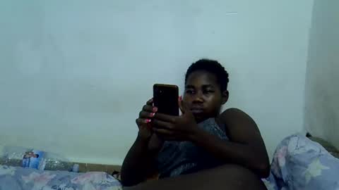 Snapshot of hotagrace chatting on October 24, 7:32 pm hotagrace online show from October 24, 7:32 pm