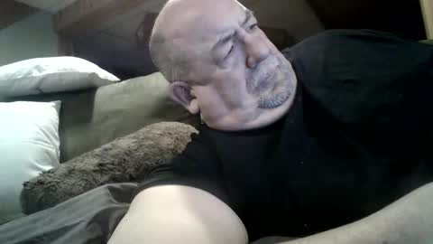 Snapshot of hotandhornyxxx1 chatting on December 3, 11:24 pm Hot and Horny online show from December 3, 11:24 pm