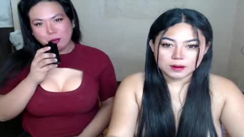 Snapshot of hotasian_mama chatting on November 11, 7:58 pm Grace online show from November 11, 7:58 pm