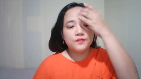 Snapshot of hotbabymomma chatting on February 12, 5:05 am Lynn online show from February 12, 5:05 am