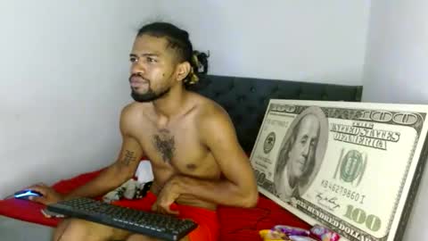 hotbody22_ online show from April 25, 5:21 pm