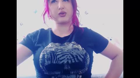 hotboobsmaya online show from April 24, 10:39 am