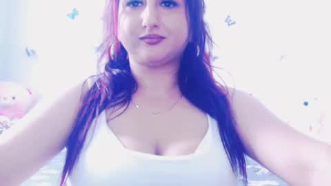 Snapshot of hotboobsmaya chatting on July 17, 9:27 am hotboobsmaya online show from July 17, 9:27 am