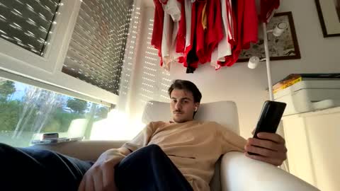 hotboyfuck9 online show from April 1, 6:16 pm