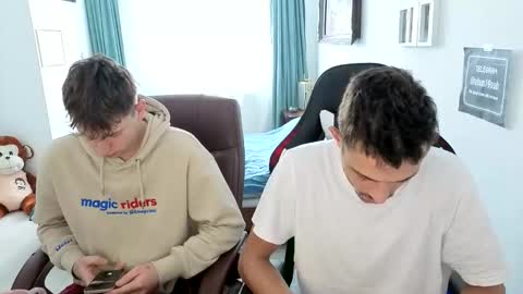 Hotboyshorny online show from February 23, 7:39 am