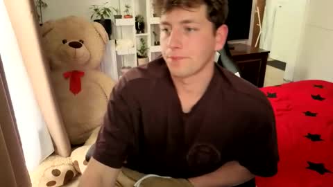 Snapshot of hotboyshorny chatting on June 9, 9:43 am Hotboyshorny online show from June 9, 9:43 am
