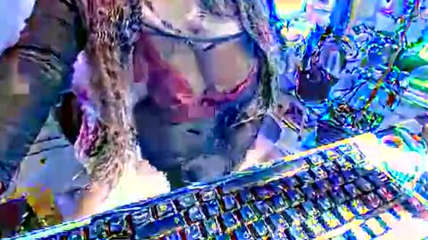 hotbritneyxx online show from February 2, 6:45 am