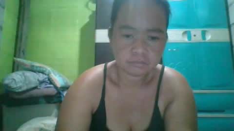 Snapshot of hotchicks4uxx chatting on January 7, 10:30 pm hotchicks4uxx online show from January 7, 10:30 pm