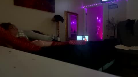 Snapshot of hotcouple1319 chatting on October 8, 7:50 am hotcouple1319 online show from October 8, 7:50 am