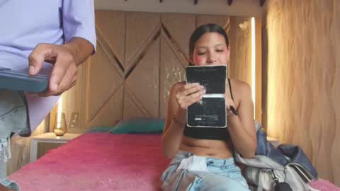 hotcouple_222 online show from March 4, 7:25 am