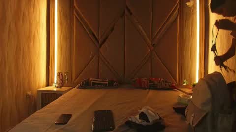 hotcouple_222 online show from March 18, 7:28 pm