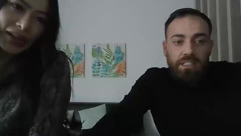 hotcouplexx11 online show from February 7, 8:23 pm