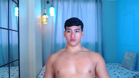 Hussain   aaron and Ekko online show from November 20, 1:33 pm