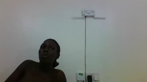 Snapshot of hotcutetracie chatting on September 9, 6:57 am VICTORIA online show from September 9, 6:57 am