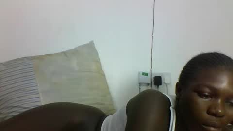Snapshot of hotcutetracie chatting on September 15, 7:30 am VICTORIA online show from September 15, 7:30 am