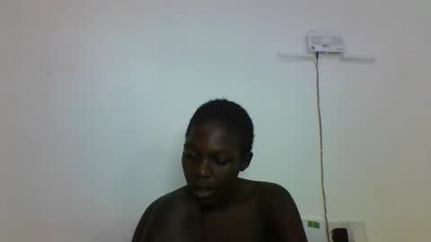 Snapshot of hotcutetracie chatting on September 18, 6:32 pm VICTORIA online show from September 18, 6:32 pm
