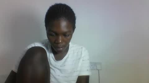 Snapshot of hotcutetracie chatting on September 29, 9:36 am VICTORIA online show from September 29, 9:36 am