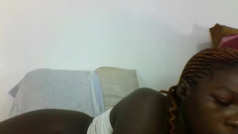 Snapshot of hotcutetracie chatting on October 7, 6:16 pm VICTORIA online show from October 7, 6:16 pm