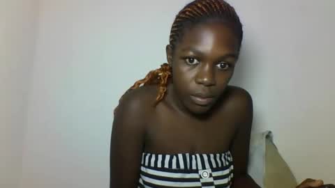 Snapshot of hotcutetracie chatting on October 11, 6:28 pm VICTORIA online show from October 11, 6:28 pm