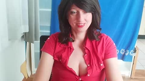 Hot Destany online show from December 11, 9:41 am