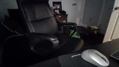 hotdog1124 online show from December 17, 12:00 pm