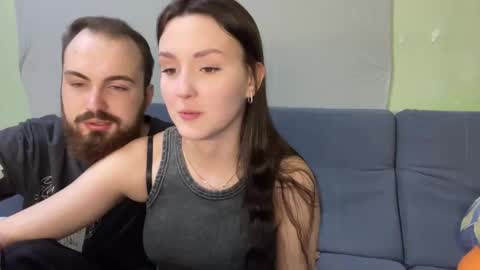 Snapshot of hotduoplay chatting on March 28, 7:24 pm Max and Alina online show from March 28, 7:24 pm