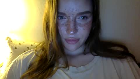 Snapshot of hoteffy chatting on June 3, 9:09 pm effy online show from June 3, 9:09 pm