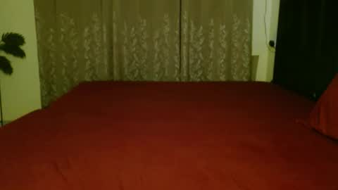 Eliza i dont show face in any show online show from December 4, 5:54 pm