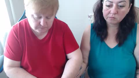 Snapshot of hotfiremommy chatting on October 26, 8:09 am LimonkaFire online show from October 26, 8:09 am