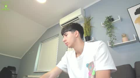 QUENTIN online show from September 18, 11:12 am