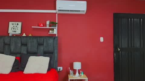 Snapshot of hotfuckers4uu chatting on January 8, 11:30 pm felipe marcello online show from January 8, 11:30 pm