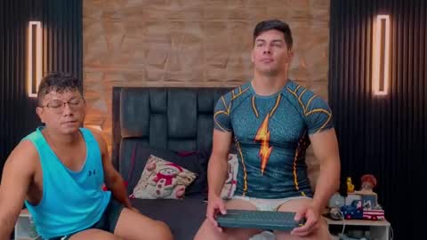 felipe  marcello online show from November 19, 3:23 pm