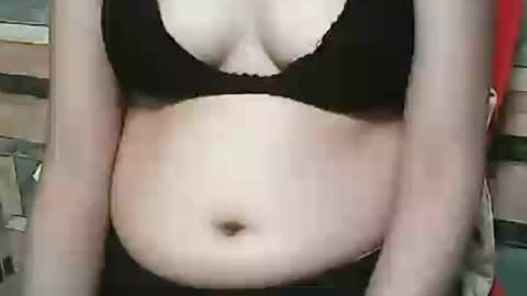 Snapshot of hotfuntasypinay chatting on June 15, 11:29 pm hotfuntasypinay online show from June 15, 11:29 pm