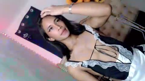 Snapshot of hotgirl_krisxx chatting on October 7, 9:28 am hotgirl_krisxx online show from October 7, 9:28 am