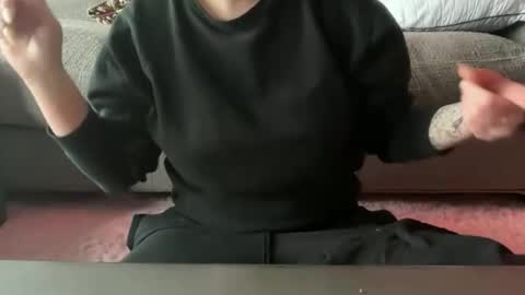 hotgirlbigbutt online show from April 19, 11:42 am