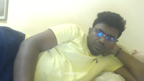 hotgluteus4321 online show from April 10, 11:48 am