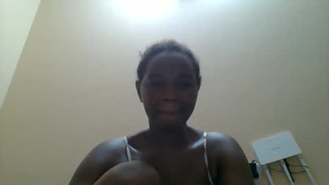 Queen online show from December 23, 1:14 am